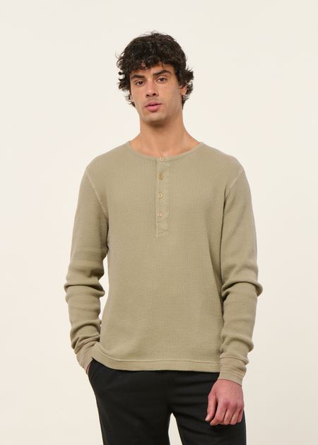 T-shirt manches longues en coton bio | vert clair "henley waffle t-shirt - desert"