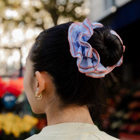 Maxi chouchou en matière upcyclée | bleu rayé orange