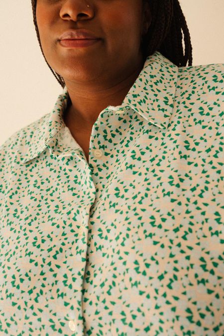 Langer Flanell-Pyjama aus Bio-Baumwolle | Mini-Blumen Hellblau, We Are Jolies, Foto 7