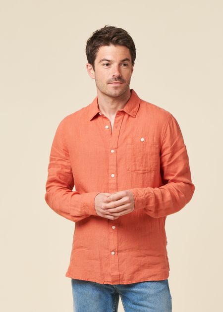 Chemise en lin biologique | rouge "regular linen shirt langoustino" - Knowledge Cotton Apparel