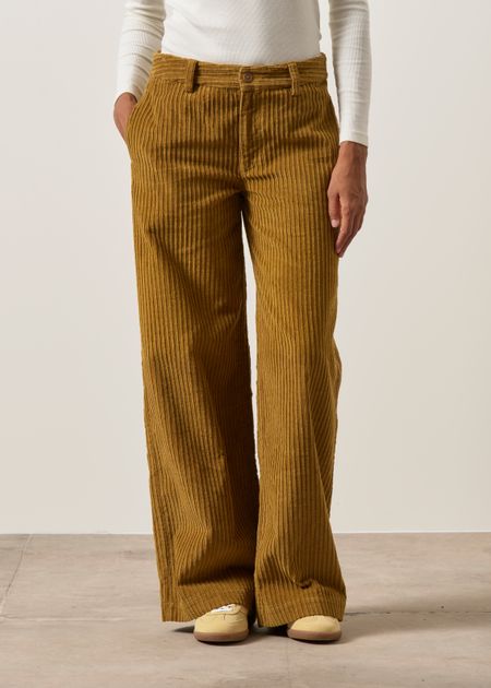Pantalon large velours en coton bio | marron "Light oak corduroy serena pants - brown"