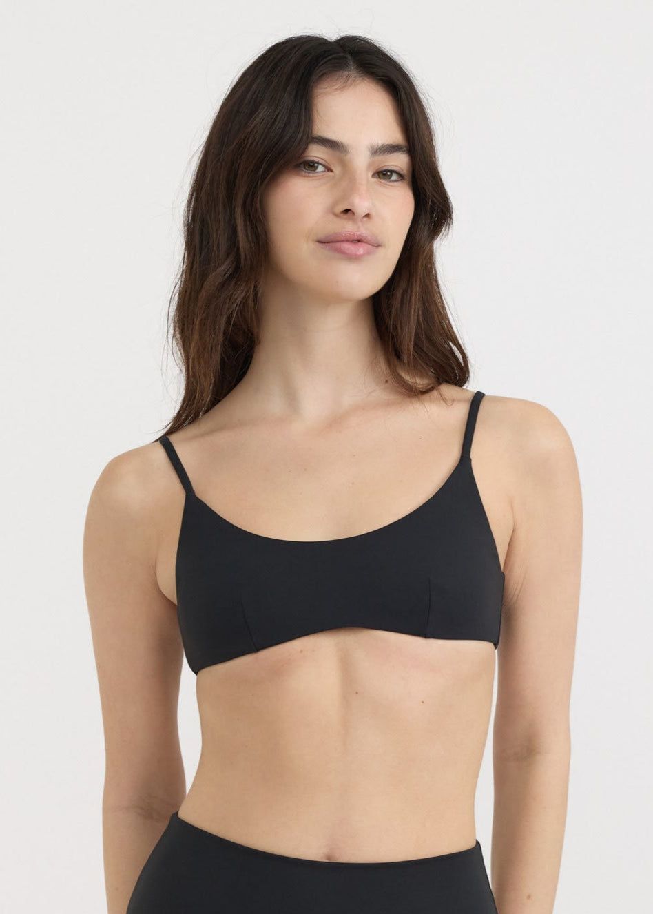 Haut de maillot en matières recyclées | noir "swim scoop bikini top - black", Organic Basics, photo 2