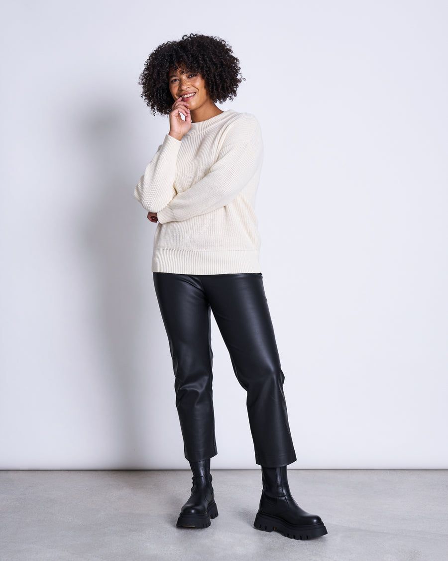 Schwarze beschichtete vegane Hose aus Bio-Baumwolle - the vegan coated black, Jan'n June, Foto 3