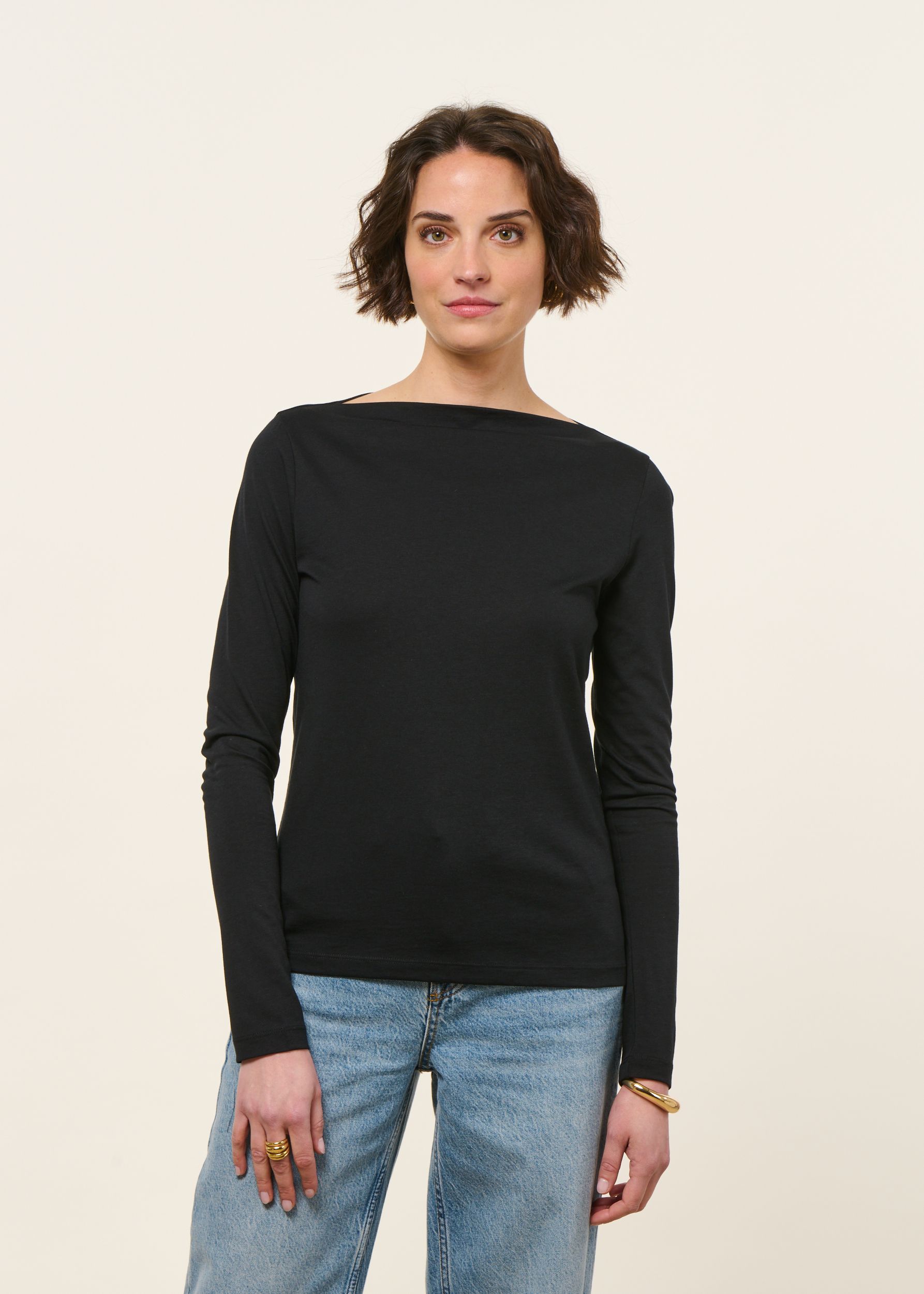 Langarmshirt mit U-Boot-Ausschnitt aus Tencel | Schwarz "boat neck longsleeve - black", Armedangels, Foto 1