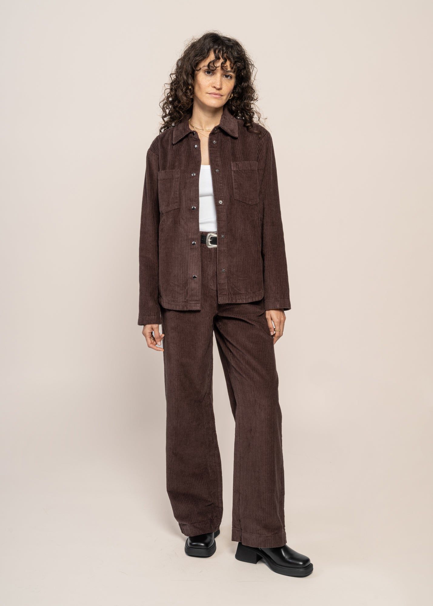 Cord-Overshirt aus Bio-Baumwolle | Braun "irrregular corduroy overshirt chocolate plum", Knowledge Cotton Apparel, Foto 4