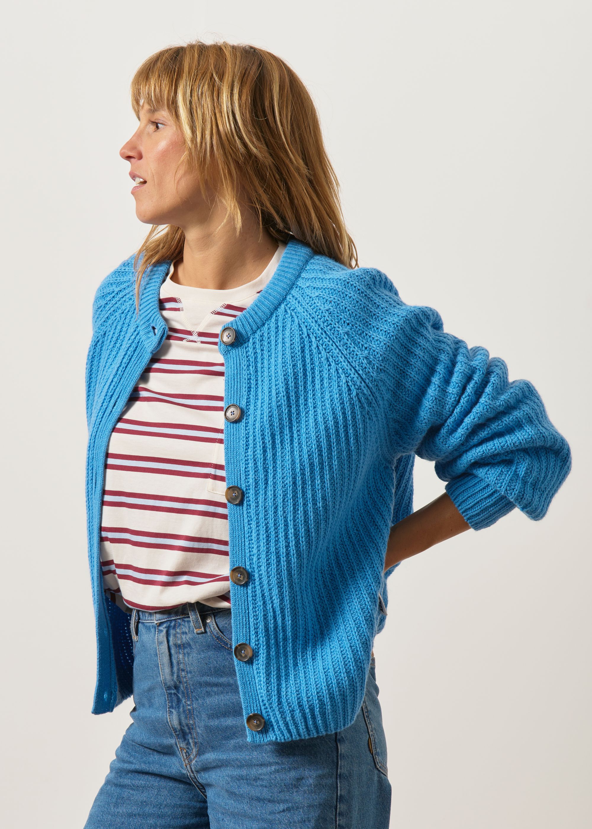 Cardigan aus Wolle und Bio-Baumwolle | Blau "rib knit cardigan - skylight", Armedangels, Foto 3