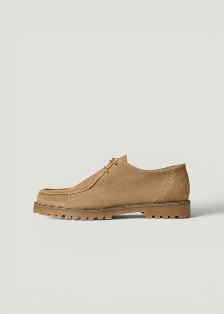 Chaussures en cuir certifié | beige "ollie moc toe - earth suede", Garment Project