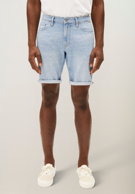 Short denim ajusté en coton bio et chanvre | bleu clair "Naailo denim short - tethys" - Armedangels