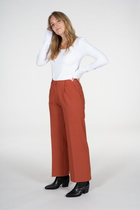 Pantalon large orange en matière recyclée et ecovero - posey, Knowledge Cotton Apparel, photo 3