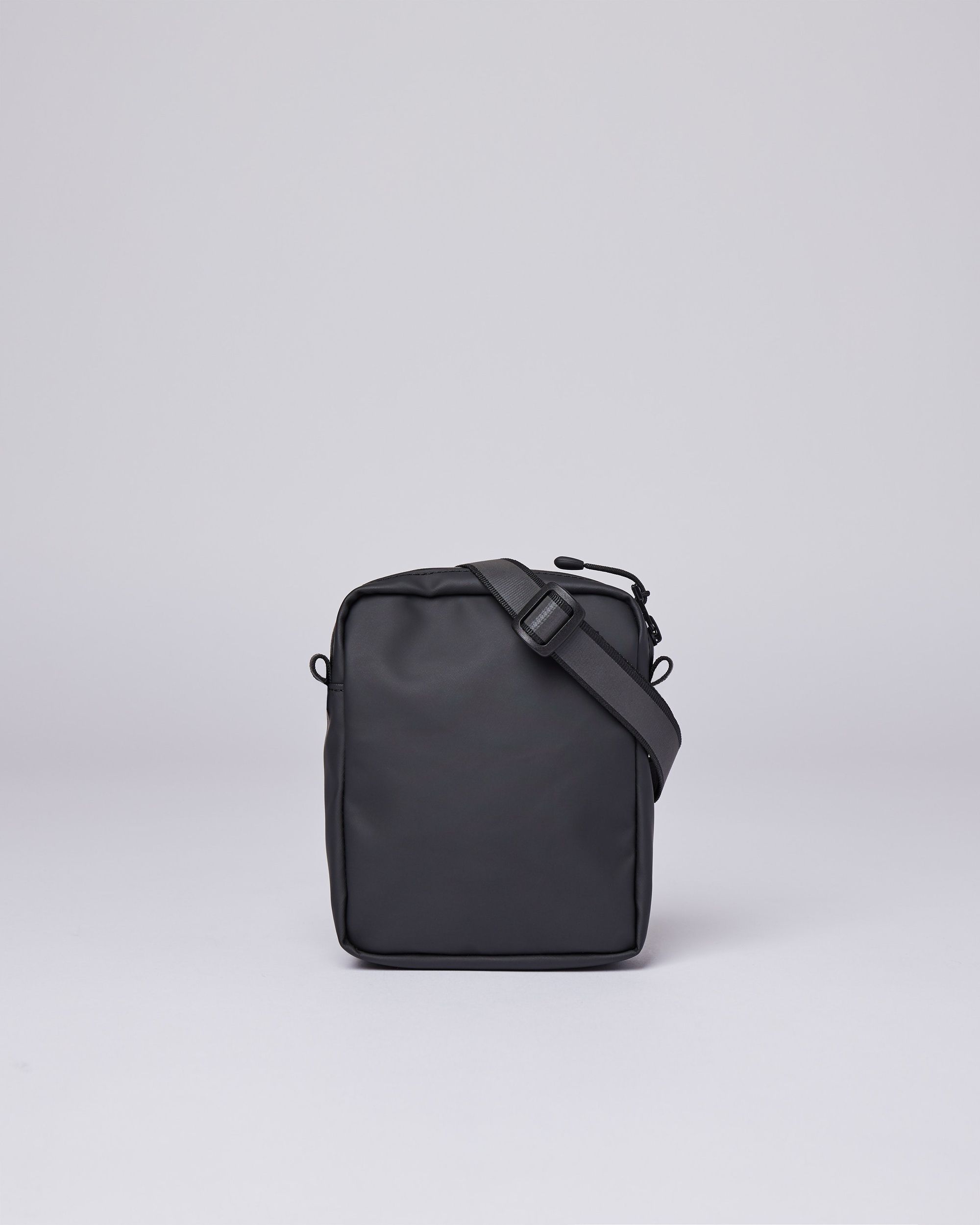 Sac à bandoulière 1l en matières recyclées | noir "poe black", Sandqvist, photo 3