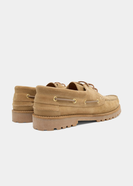 Chaussures bateau en cuir certifié | ollie boat shoe - earth suede - Garment Project