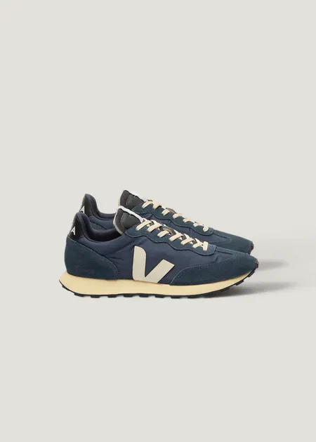 Baskets, Veja