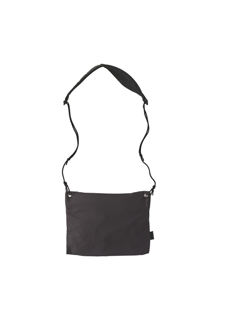 Sacoche en matières recyclées | noire "terravia sacoche - black"