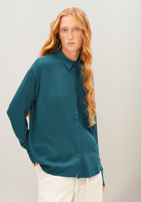 Blouse en viscose ecovero | bleu "larisaana longsleeve blouse - petrol velvet", Armedangels