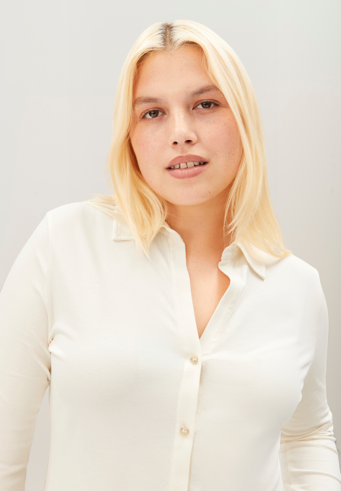 Chemise en coton bio | écru "nalaannia - oatmilk", Armedangels, photo 2