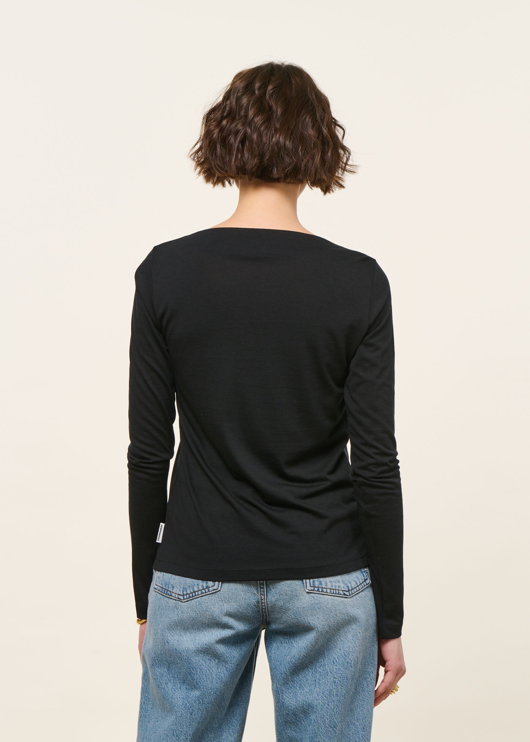 T-shirt manches longues col bateau en tencel | noir "boat neck longsleeve - black", Armedangels, photo 3