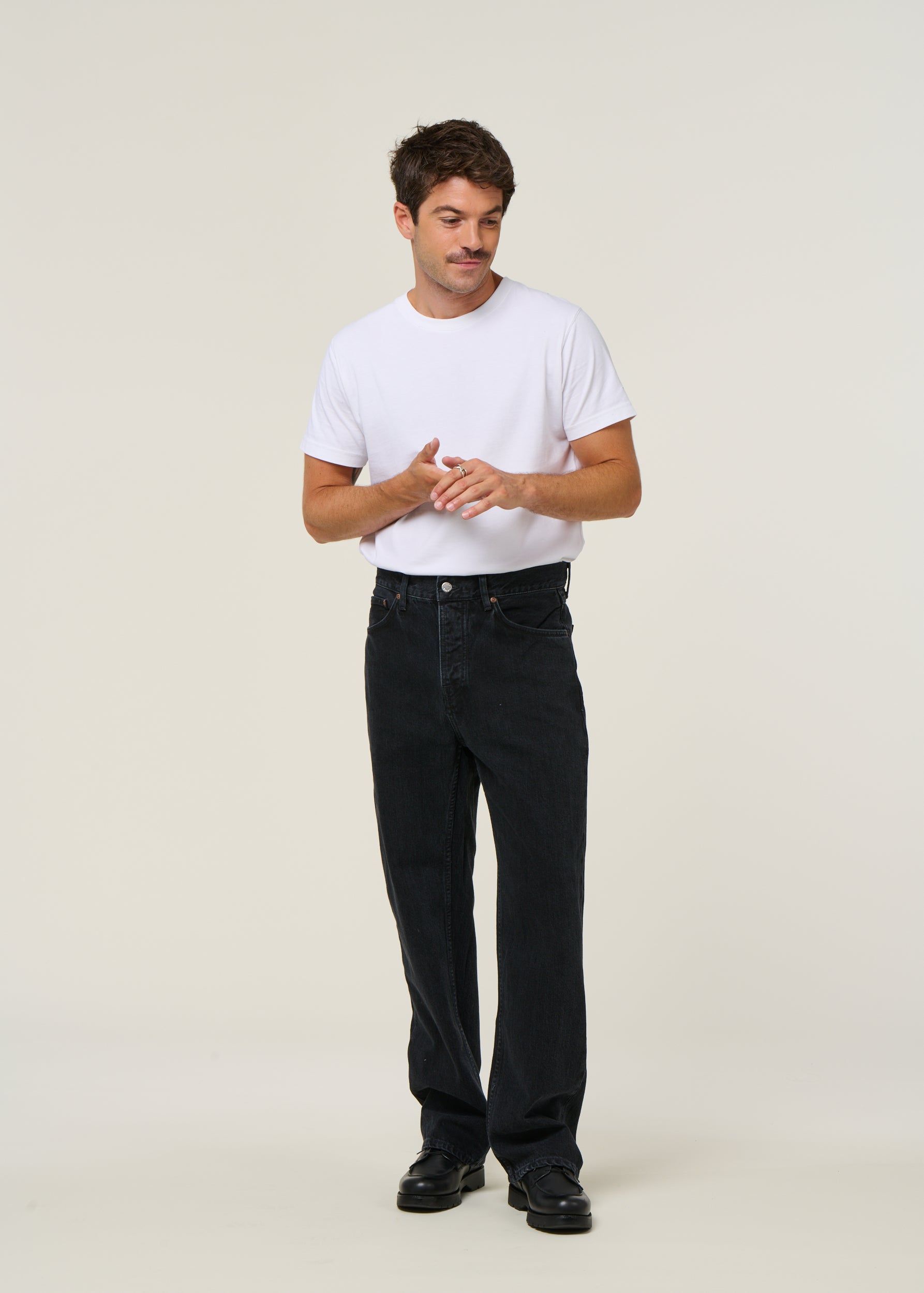 Jean droit large en coton bio | noir "tuff tony black vintage wash", Nudie Jeans, photo 5