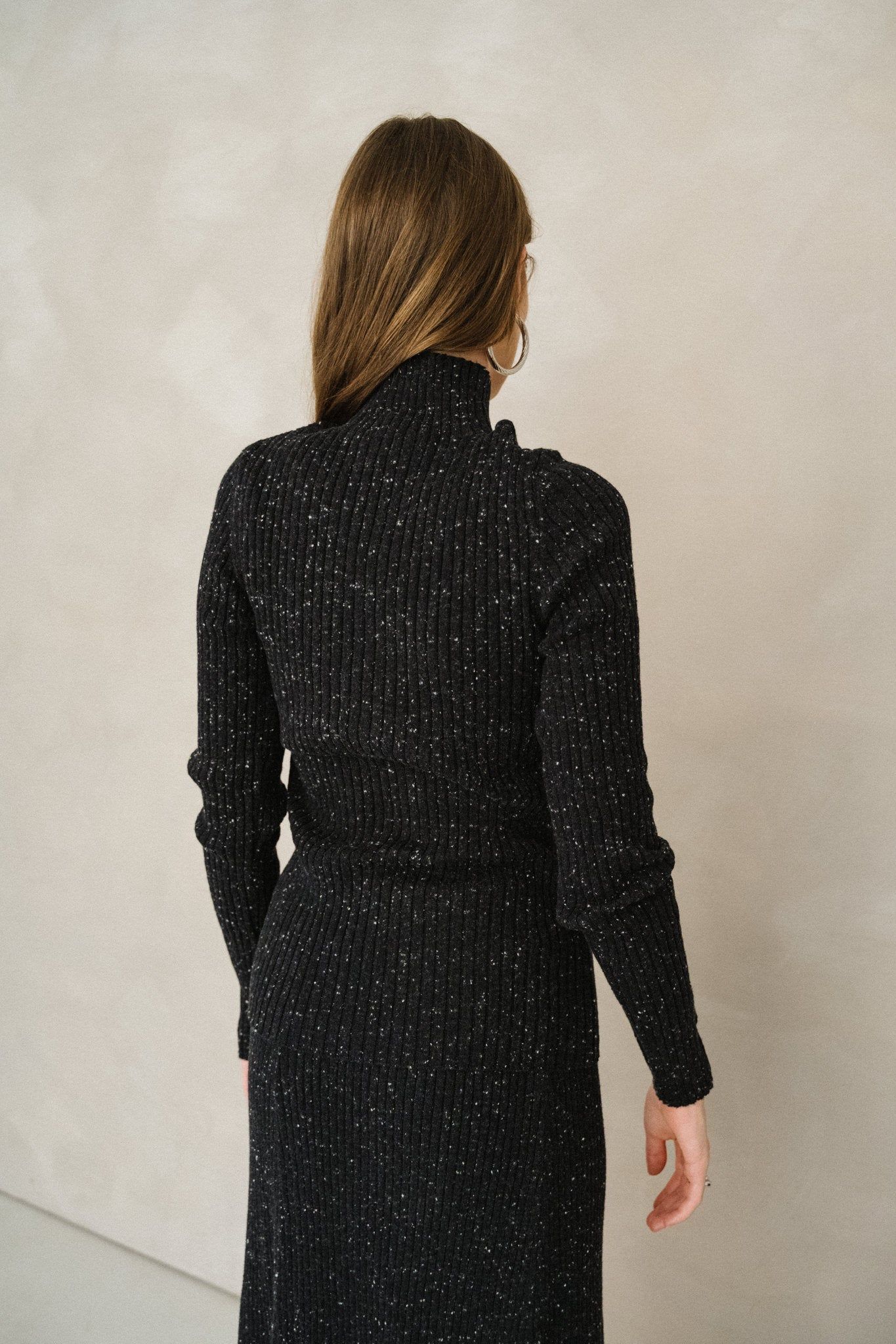 Pull côtelé en coton bio et laine | noir "alaania tweed - black-oatmilk", Armedangels, photo 4