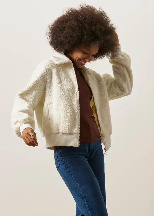 Veste polaire en coton bio et matière recyclée | beige "Studio cloud jacket creme - white", Mademoiselle Yéyé