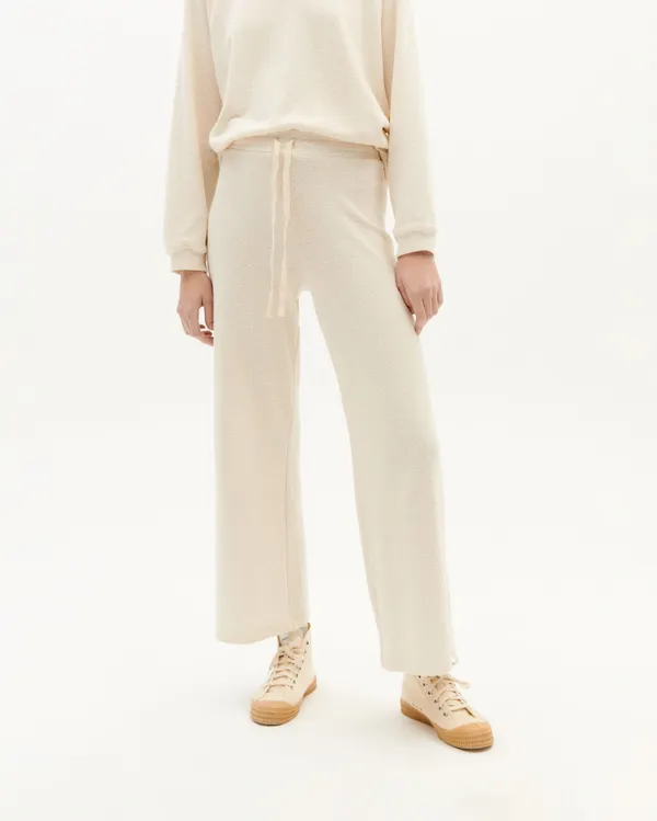Pantalon fluide en matières recyclées et coton bio | écru "ivory trash eri pants", Thinking Mu