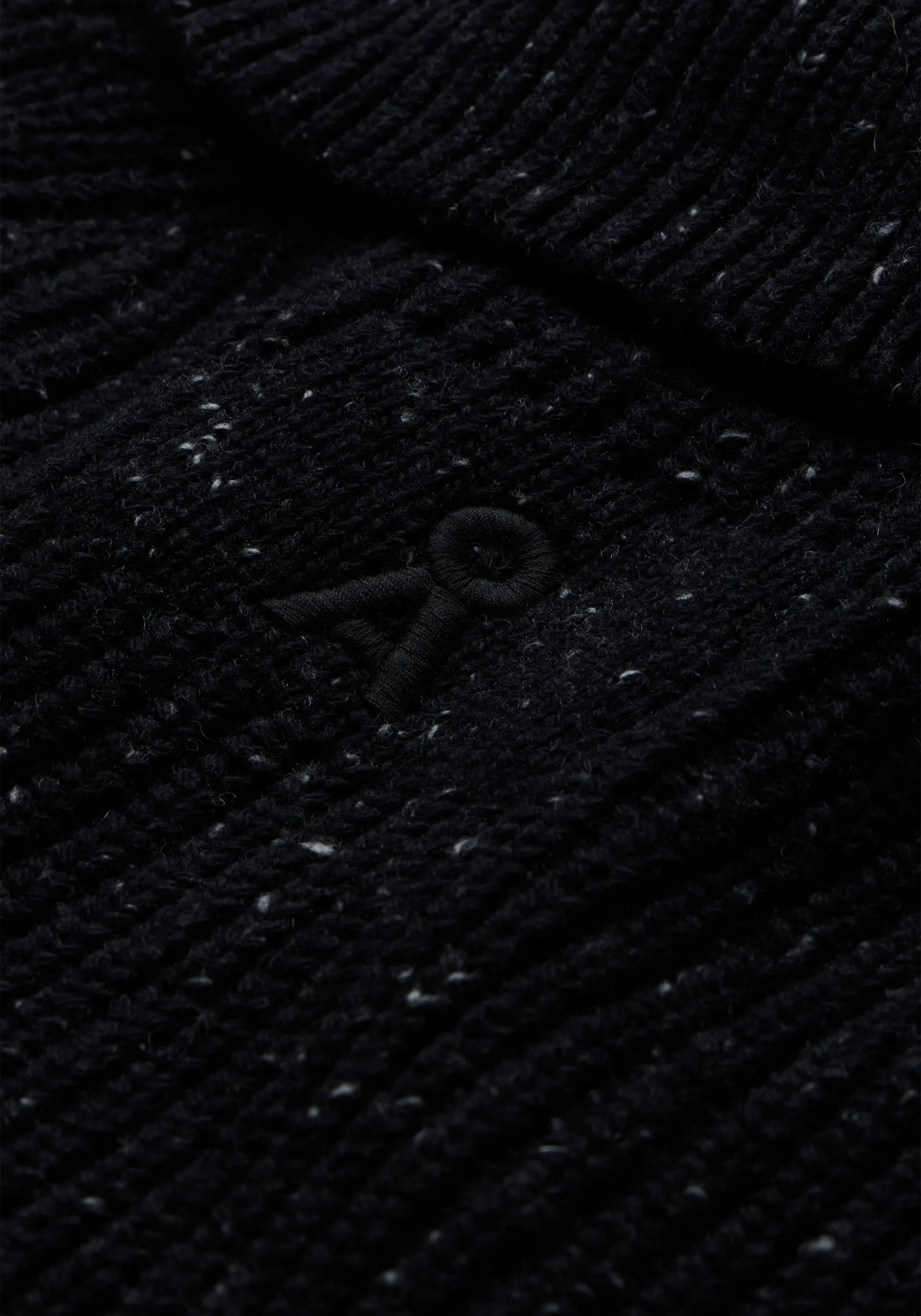 Pull col zippé en coton bio et en laine recyclée | noir "Tweed knit troyer - black", Armedangels, photo 6