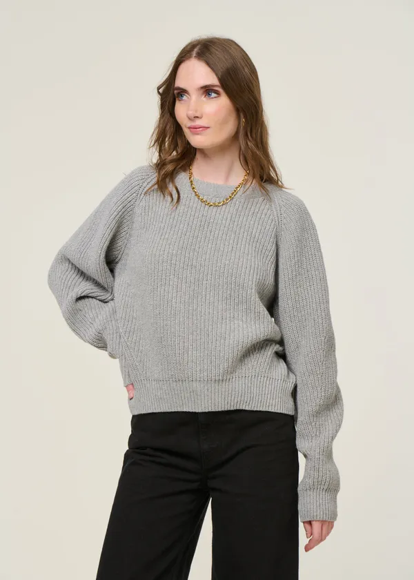Pull en laine recyclée | gris "cropped knit sweater wool-blend - grey melange", Rotholz