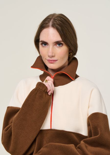 Fleece-Sweatshirt aus recyceltem Material | Ecru/Schokobraun "sven", émoi émoi, Foto 2