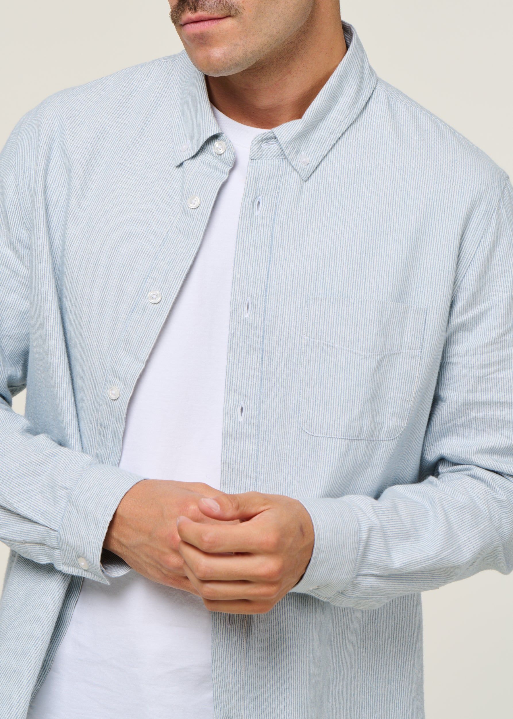 Chemise droite en coton bio | rayé "ken - eco brushed striped vintage blue", About Companions, photo 2