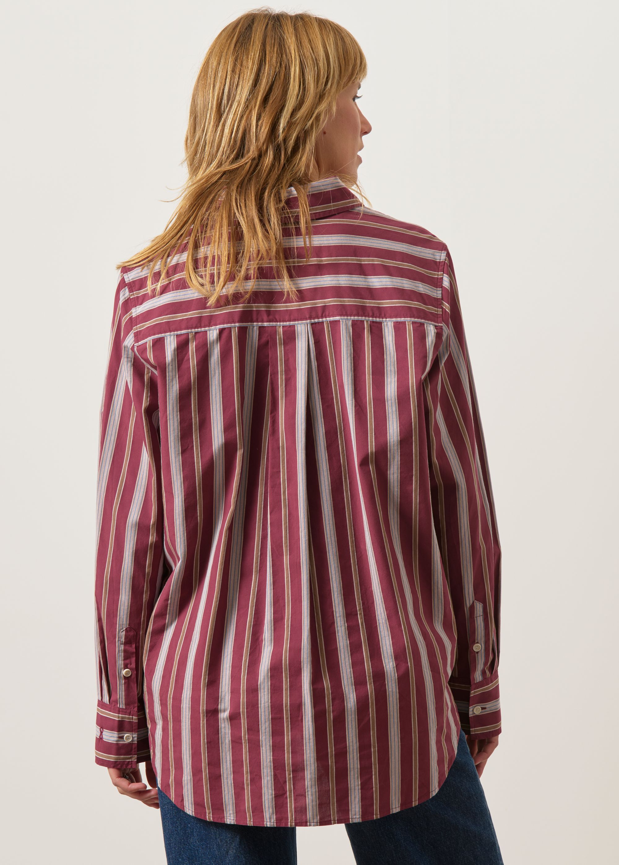 Weites Hemd aus Bio-Baumwolle | Gestreift "Stripe loose shirt blouse | velvet red-amberwood", Armedangels, Foto 4