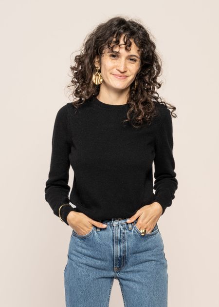 Pull en laine mérinos recyclée | noir "light merino wool crew - deep black"