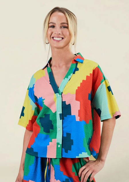 Blouse en seersucker coton bio et lyocell | multicolore "Maxi flower oversize cropped blouse" - Brava Fabrics