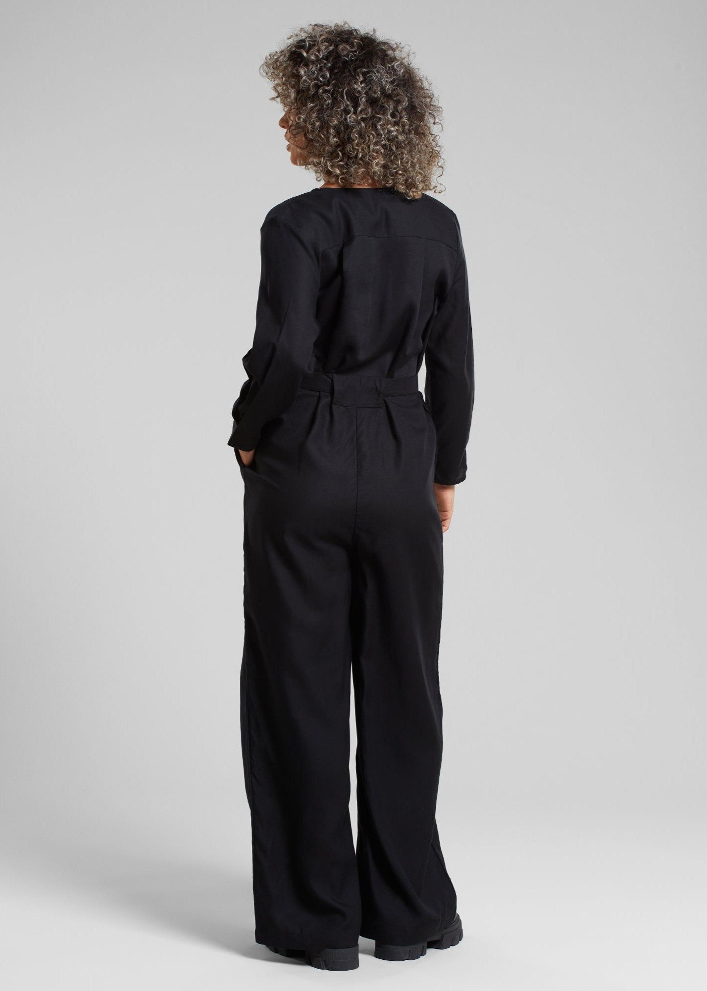 Combinaison longue en tencel | noir "wrap jumpsuit farsta black", Dedicated, photo 4