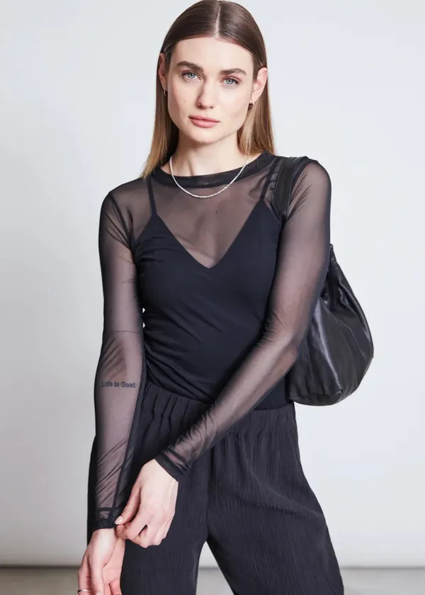 Top manches longues transparent en matières recyclées | noir "dora - black", Jan'n June