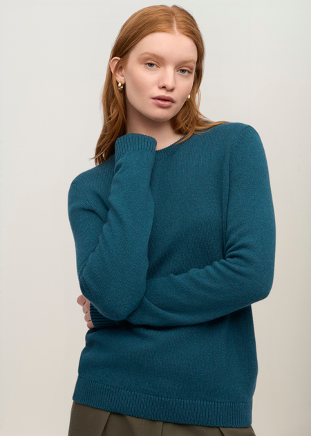 Pull en laine mérinos recyclée | turquoise "women classic merino wool crew - ocean green" - Colorful Standard