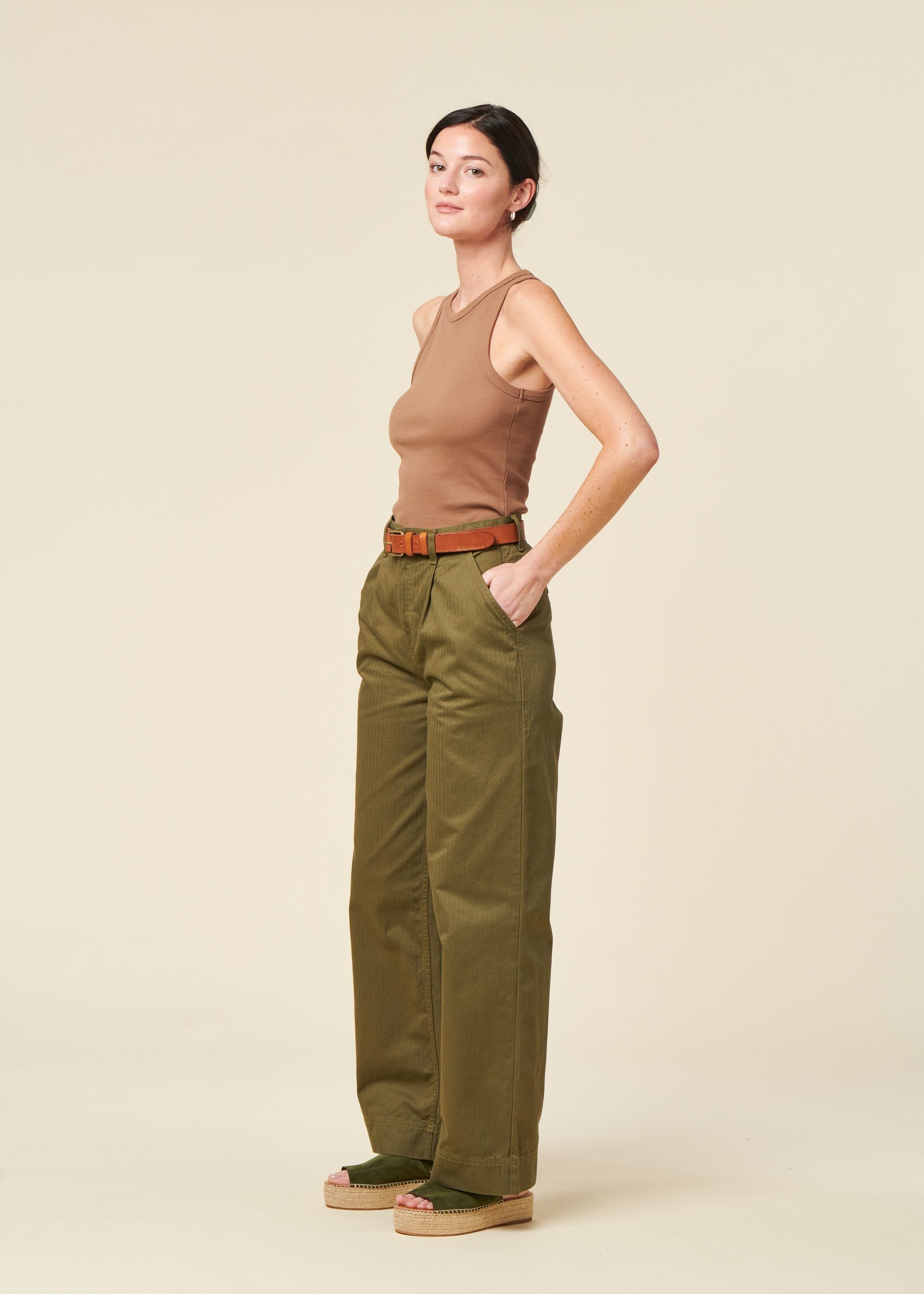 Pantalon en coton bio | kaki "suki workwear pants - olive", Nudie Jeans, photo 4