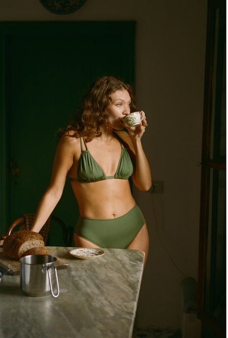 Triangle de bain en matières recyclées | khaki "Franny" - Nénés Paris