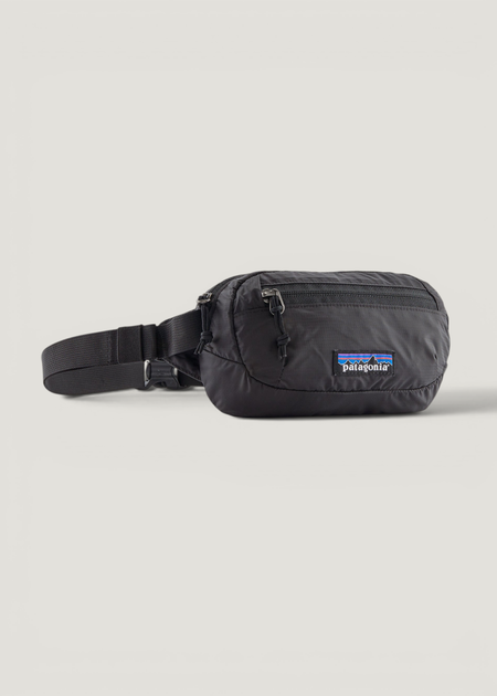 Banane 1l en matière recyclée | noir "terravia mini hip pack - black"
