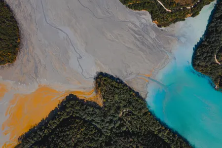 Une coloration naturelle ou industrielle ? | © Jaanus Jagomägi / Unsplash