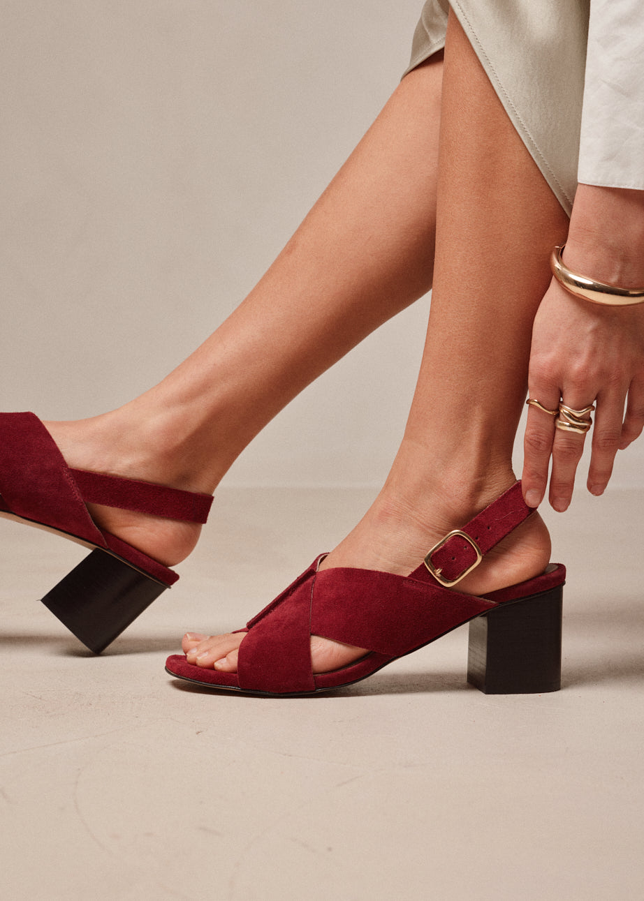Sandalen aus zertifiziertem Leder | Violett "Dea - suède pourpre", Odaje ex M.Moustache, Foto 4