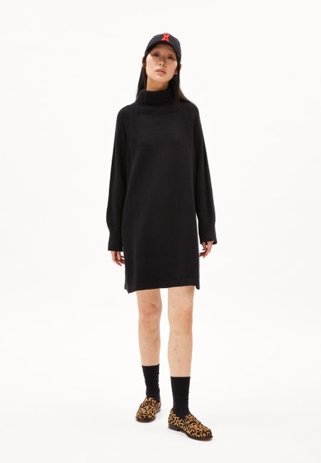 Robe pull col roulé en coton et laine bio | noir "naania black"