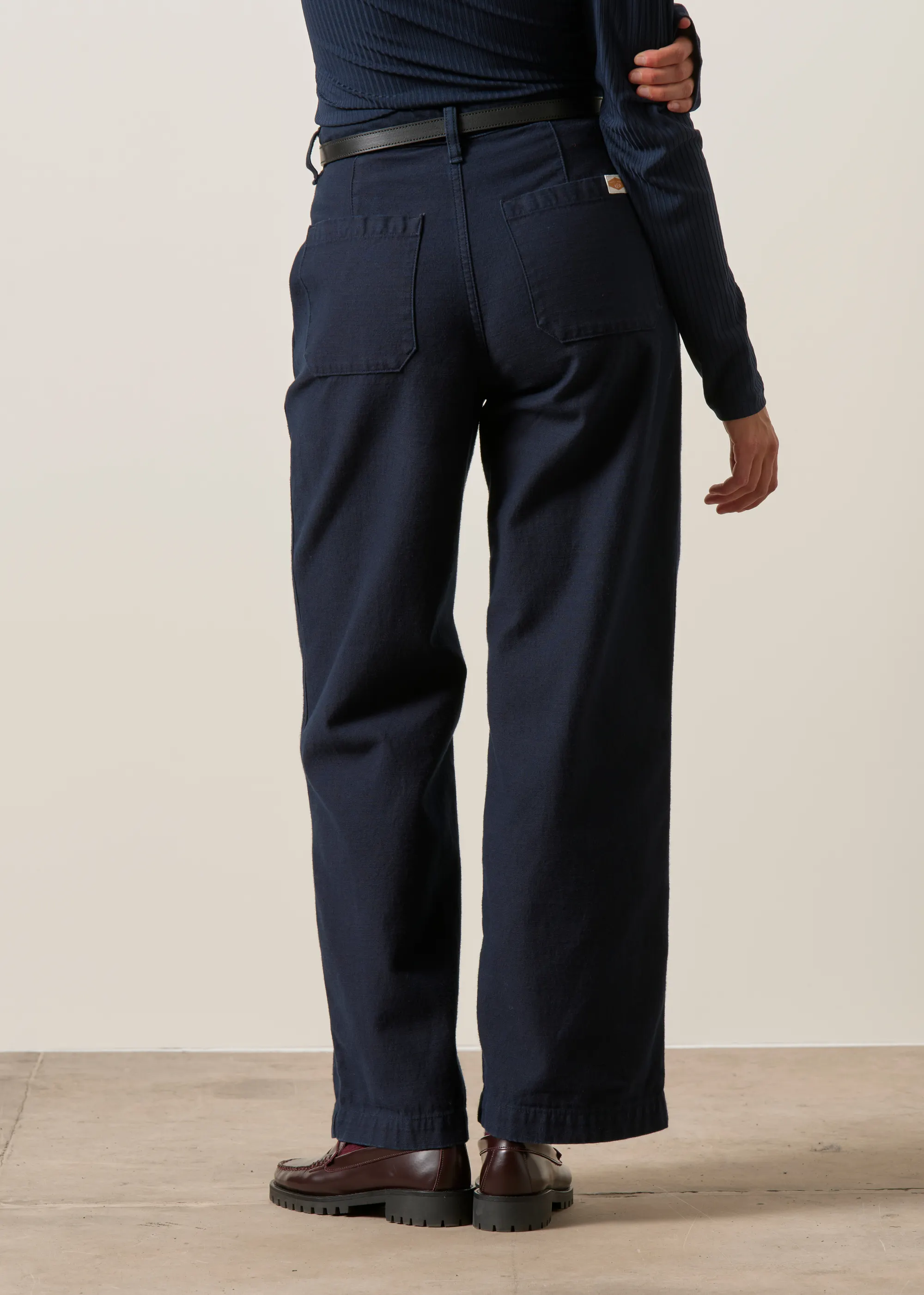 Pantalon droit en coton bio | bleu "Wendy pants back sateen indigo", Nudie Jeans, photo 3