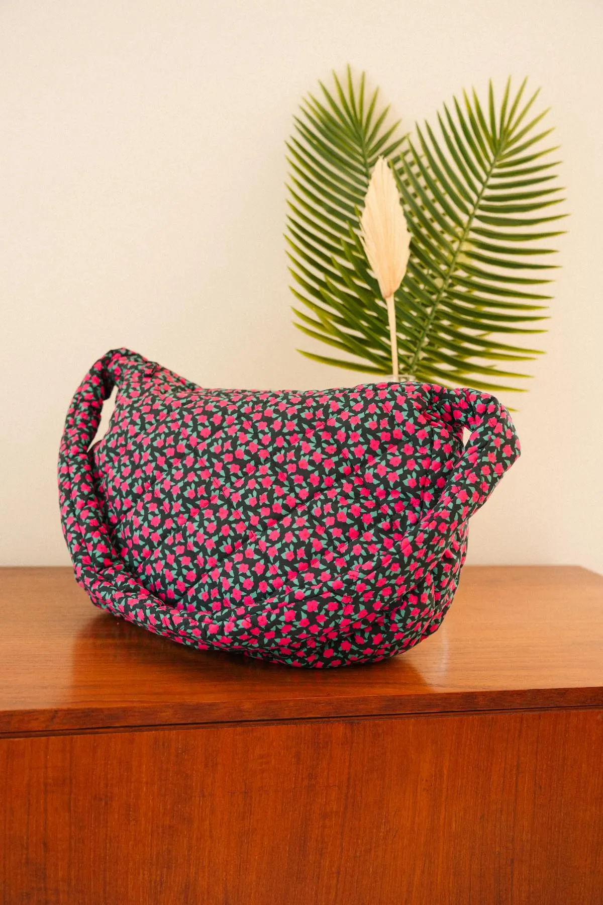 Sac matelassé - mini fleurs fuchsia - mini-fleurs-fuchsia, We Are Jolies, photo 1