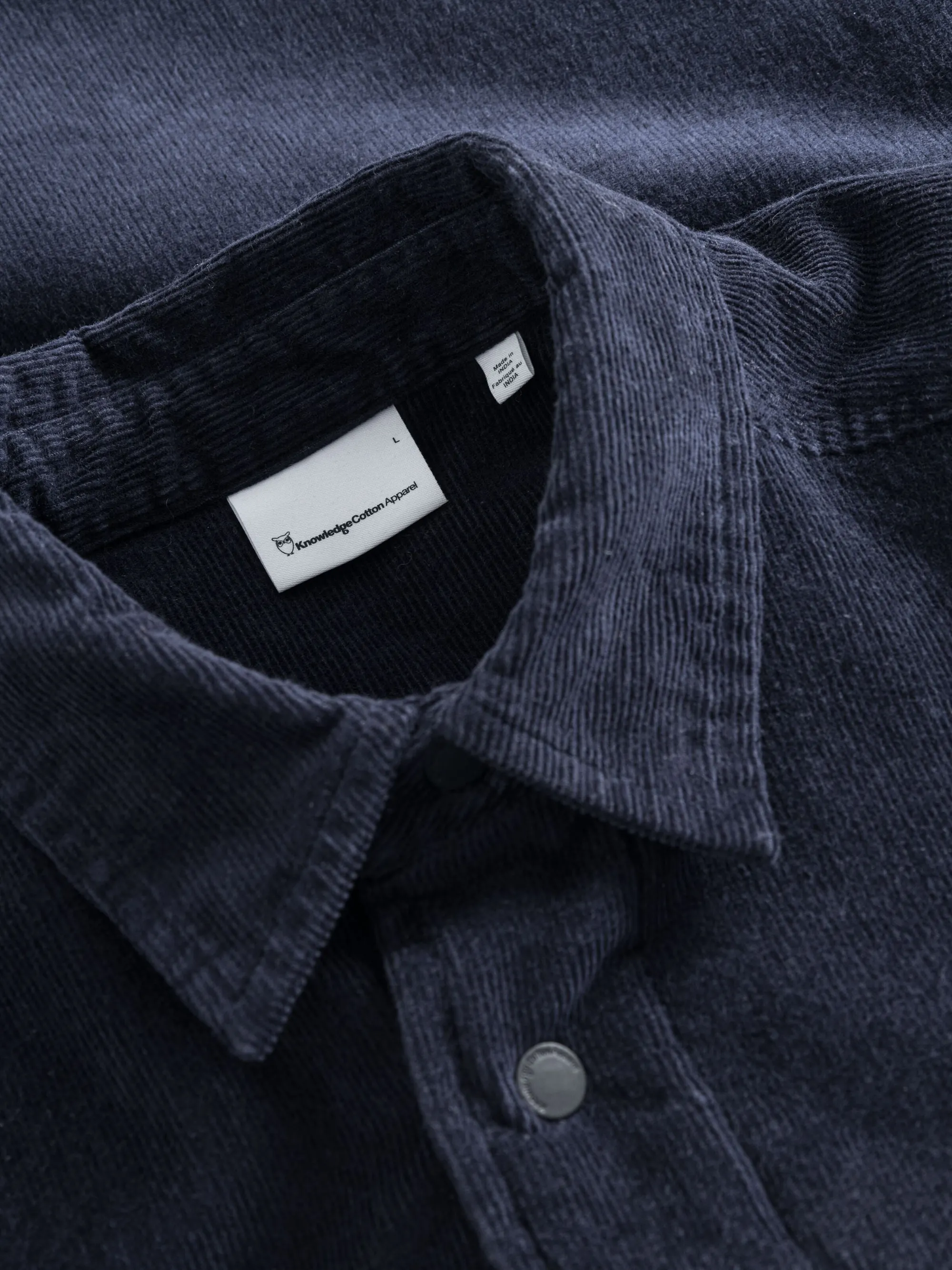 Blouson velours en coton bio et matière recyclée | marine "corduroy overshirt night sky", Knowledge Cotton Apparel, photo 8