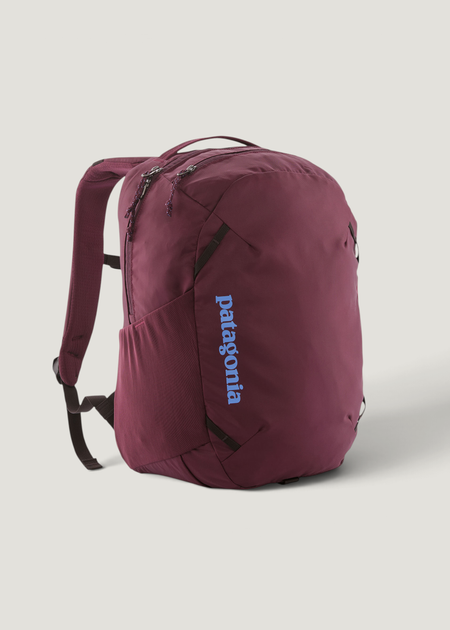 Sac à dos 24L en matières recyclées | bordeaux "Atom day pack 24l - byfg" - Patagonia