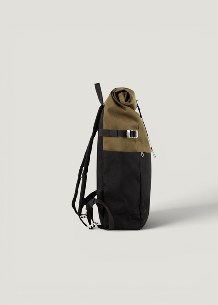 Sac à dos 23l en matière recyclée | vert "Icon rolltop backpack 14" - multi olive" - Sandqvist