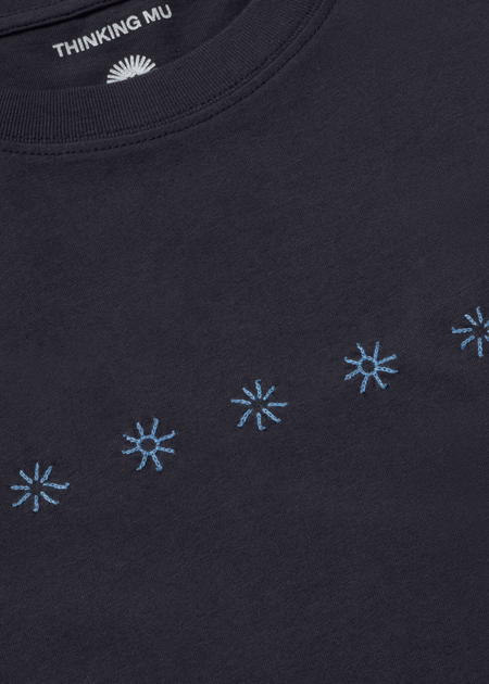 T-shirt brodé en coton bio | marine "soletes navy aaron tee" - Thinking Mu
