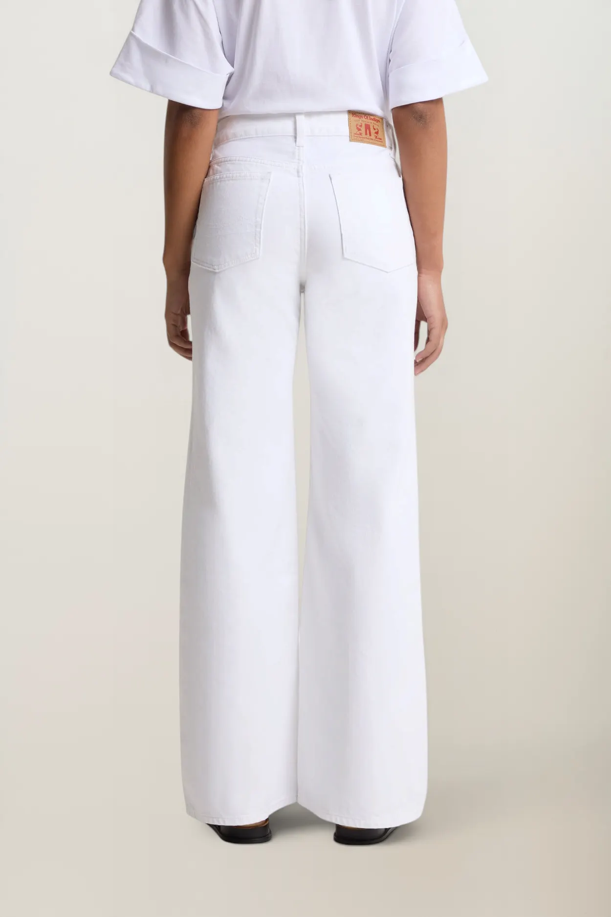 Jean flare en coton bio l blanc "Jane - diop optical white", Kings of Indigo, photo 4