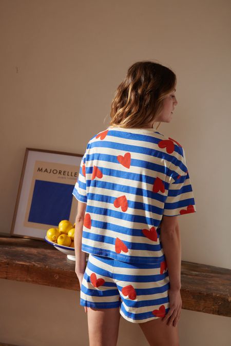Pyjama en coton bio | marinière coeurs - bleu - We Are Jolies