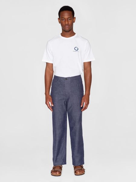 Pantalon léger ample en coton bio | bleu denim "flint wide slub yarn pants night sky", Knowledge Cotton Apparel, photo 3