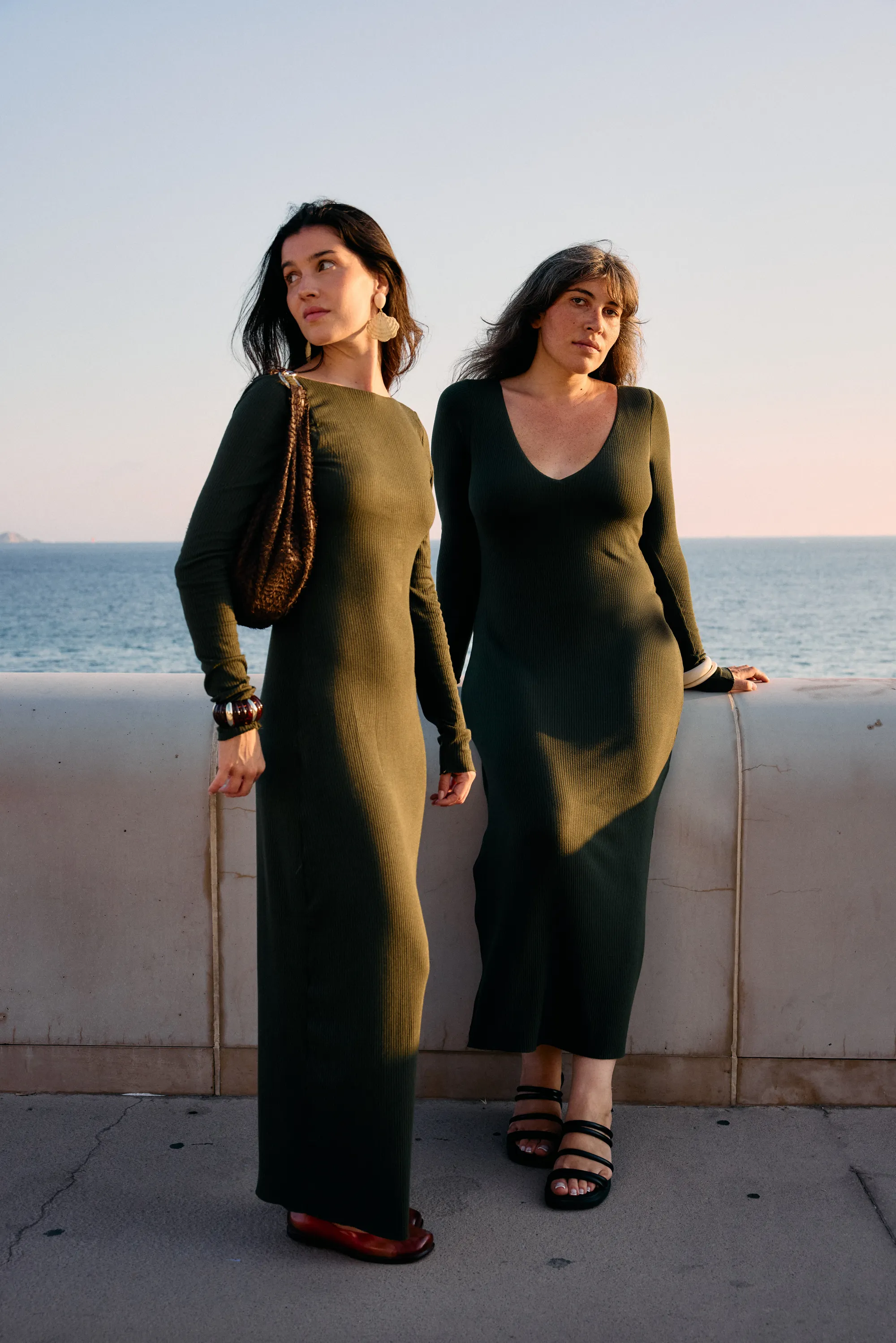 Robe réversible brassière intégrée en tencel côtelé | vert "Ambre", Maline Bodywear, photo 1